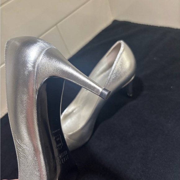 Stuart Weitzman Silver Heels - Picture 4 of 9